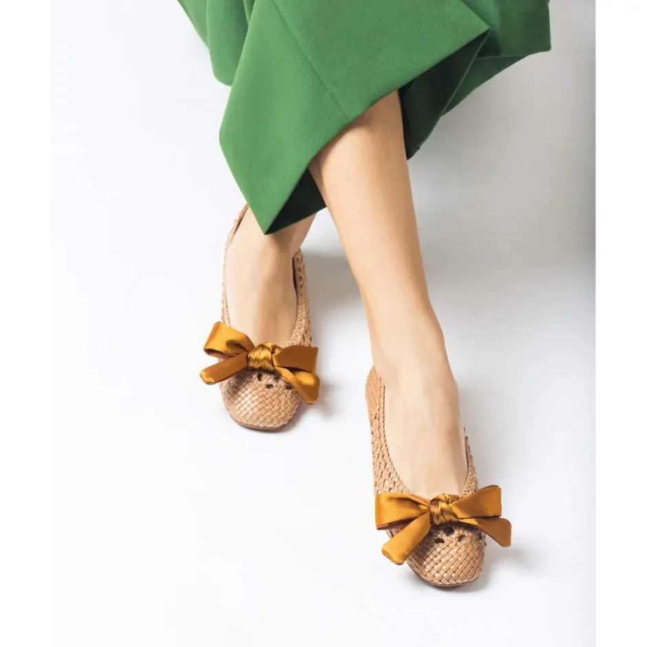 bailarina_trenzado_bow__c_0.webp Calzaro Bailarinas | Bailarina Trenzado Bow 1001 Camel