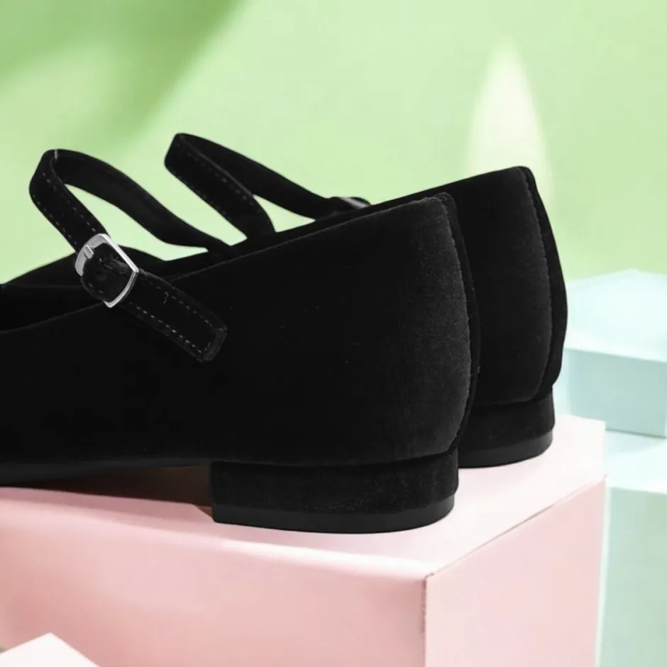 bailarinas_flexibles__en__2-1.webp Calzaro Zapatos De Tac贸n | Bailarinas | Bailarinas Flexibles 459 en Terciopelo Negro