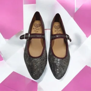 Calzaro Casual | Bailarinas | Bailarinas Venecianas Trabilla de Mujer Berta en Piel Gris Leopardo