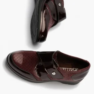 Calzaro Confort | Blucher de Velcro con Lycra 5311 color Burdeos para mujer