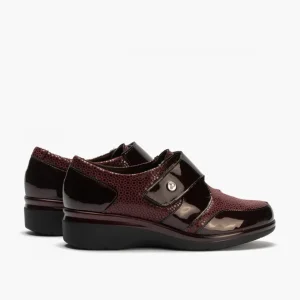 Calzaro Confort | Blucher de Velcro con Lycra 5311 color Burdeos para mujer