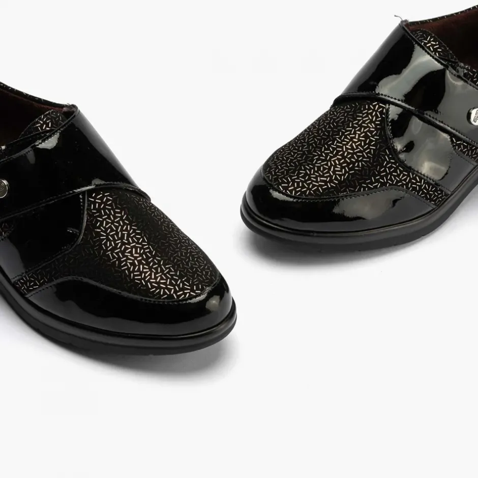 blucher_lycra_con_velcro__1.webp Calzaro Confort | Blucher Lycra con Velcro para Mujer 10021 Color Negro.