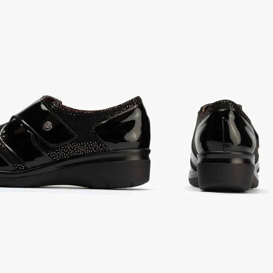 blucher_lycra_con_velcro__2.webp Calzaro Confort | Blucher Lycra con Velcro para Mujer 10021 Color Negro.