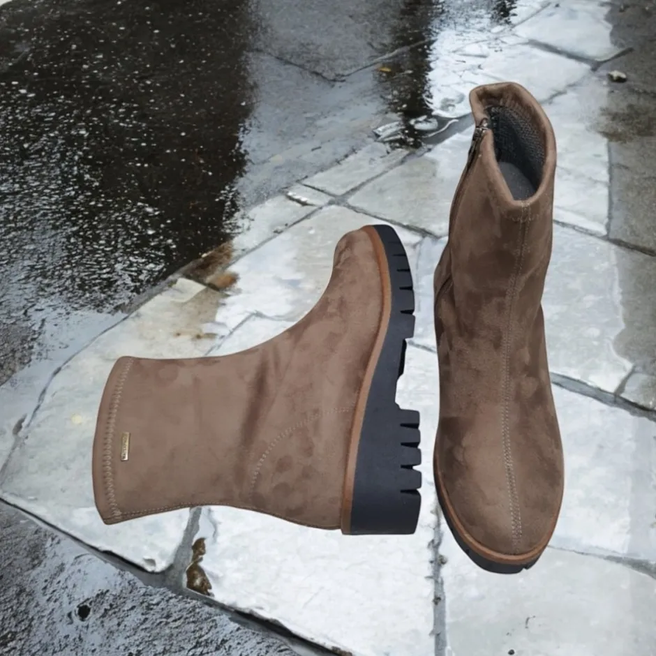 bota_mujer_membrana_imper_3-1.webp Calzaro Casual | Botas Y Botines Mujer | Bota Mujer Membrana Impermeable 9051 Water Proof Taupe