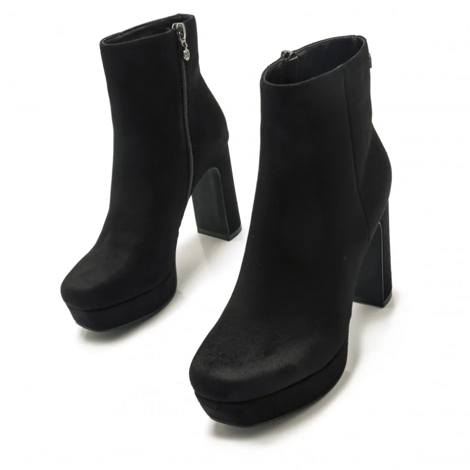 botines_de_tacon_roseta___3.webp Calzaro Botas Bajas Y Botines | Botas Y Botines Mujer | Botines de Tacon Roseta 68390 Negro