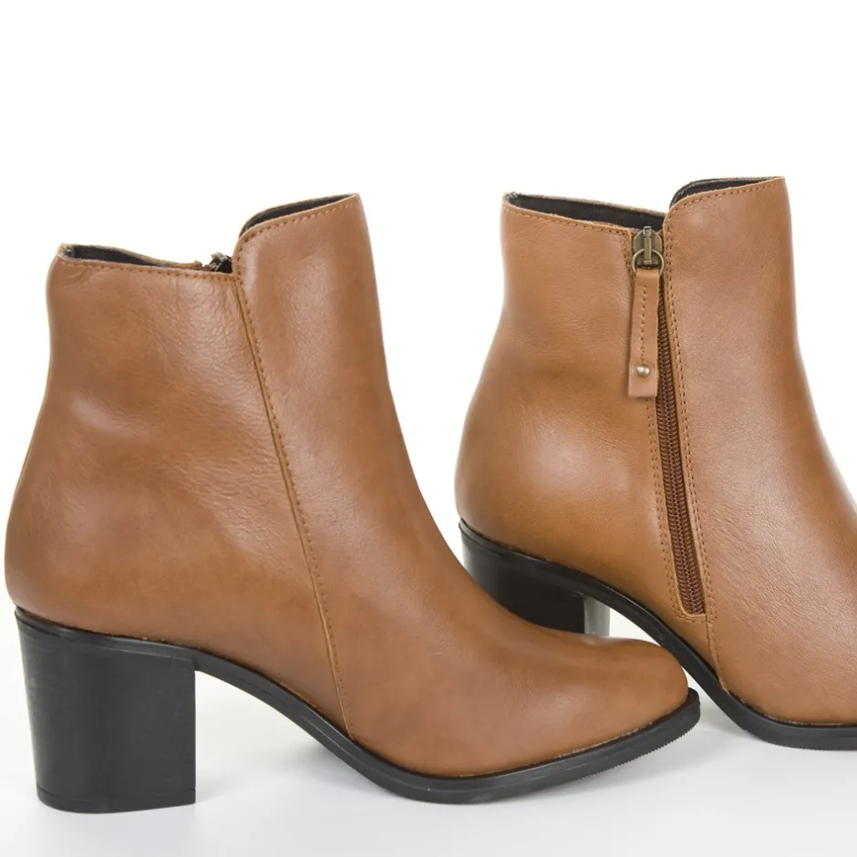 botn__cuero_6.webp Calzaro Botas Y Botines Mujer | Botas Bajas Y Botines | Botín 17 Cuero
