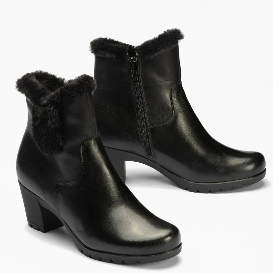 botn_alto_tacn__negro_con_4.webp Calzaro Botas De Pelo | Botín alto tacón 3315 negro con detalle pelo