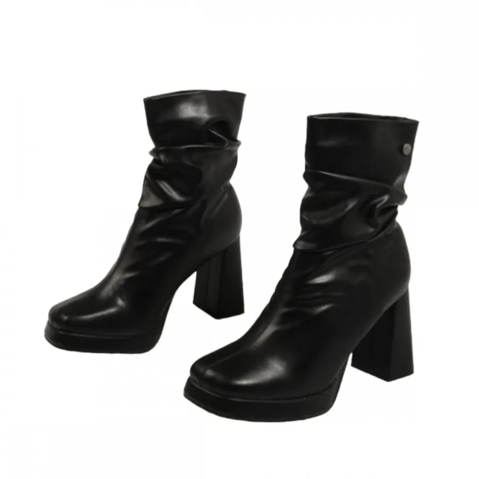 botn_arrugado_napa_plataf_1.webp Calzaro Botas Bajas Y Botines | Botín Arrugado Napa Plataforma 23178 Negro.