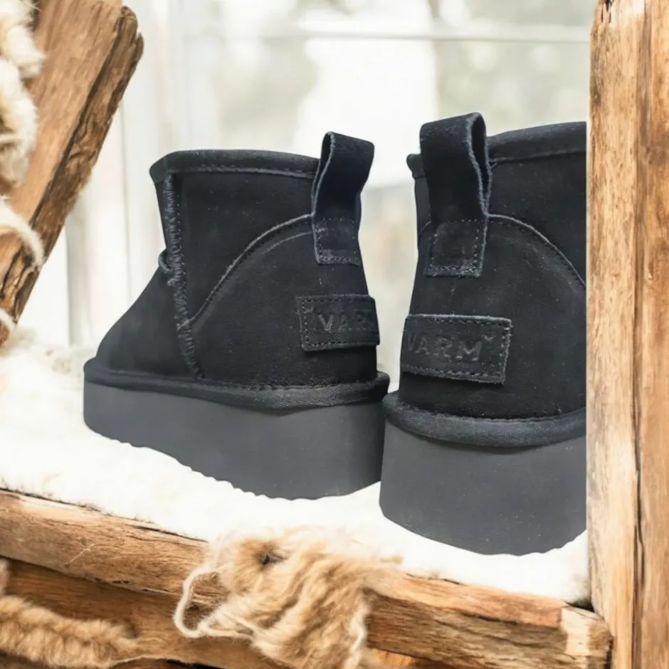 botn_corto_pelo_mores_ser_5.webp Calzaro Casual | Botas De Pelo | Botín Corto Pelo Mores Serraje Negro Tipo Australiano.