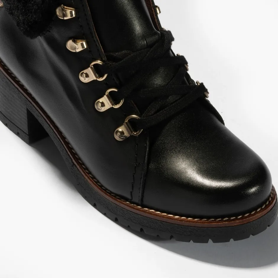 botn_napa__argollas_con_d_3.webp Calzaro Botas De Pelo | Botas Bajas Y Botines | Botín Napa 2522 Argollas con Detalle Pelo en Negro