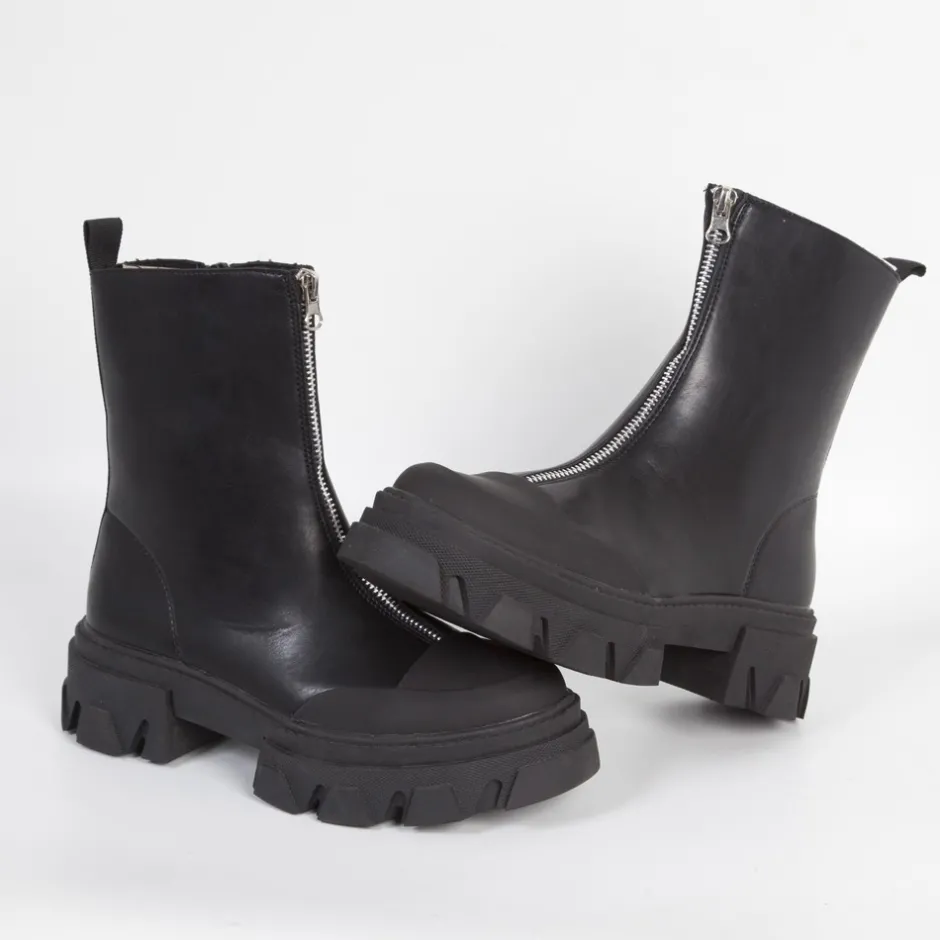 botn_new_track__negro_1-1.webp Calzaro Botas Bajas Y Botines | Botín New Track 1740 Negro