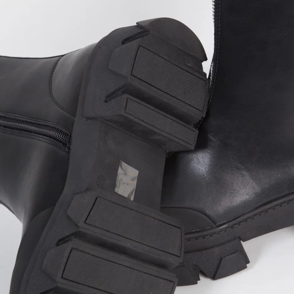 botn_new_track__negro_11.webp Calzaro Botas Bajas Y Botines | Botín New Track 1740 Negro