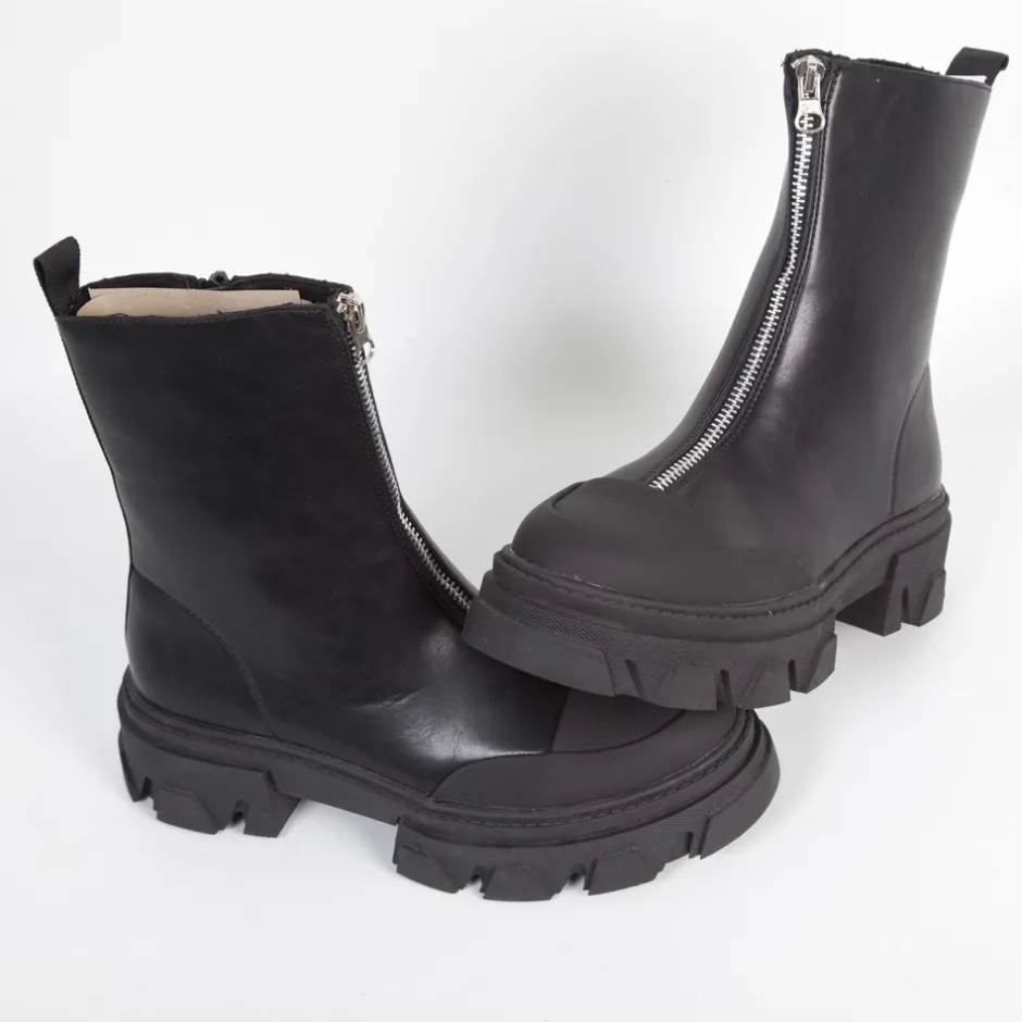botn_new_track__negro_4.webp Calzaro Botas Bajas Y Botines | Botín New Track 1740 Negro