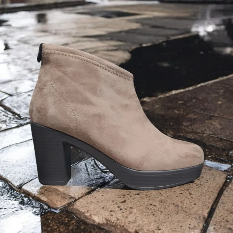botn_tacn_mujer_lycra_y_m_0.webp Calzaro Botas Y Botines Mujer | Botín Tacón Mujer Lycra y Microfibra 4320 Taupe