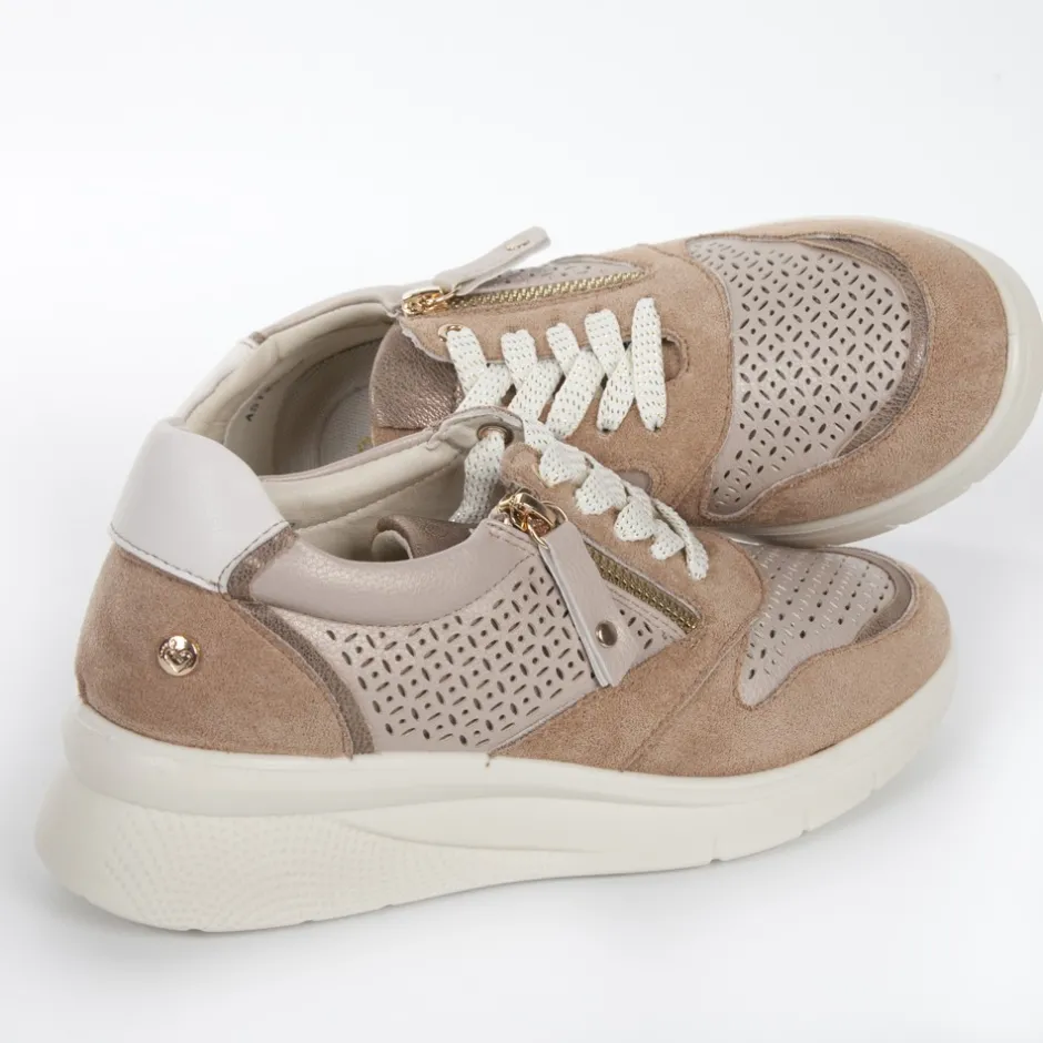 deportivo_cua_cordones_y__7.webp Calzaro Deportivas | Deportivo Cuña Cordones y Crem. Lateral Perforado 23388 Taupe