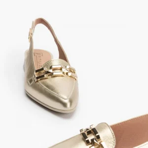 Calzaro Zapatos De Tac贸n | Bailarinas | Mocasines de Mujer 5785 Destalonados en Piel Laminada con Adorno Cadena Metálica Dorado.