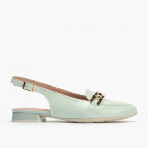 Calzaro Zapatos De Tac贸n | Bailarinas | Mocasines de Mujer 5784 Destalonados en Piel Charol con Adorno Cadena Metálica Azul Turquesa.
