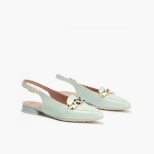 Calzaro Zapatos De Tac贸n | Bailarinas | Mocasines de Mujer 5784 Destalonados en Piel Charol con Adorno Cadena Metálica Azul Turquesa.
