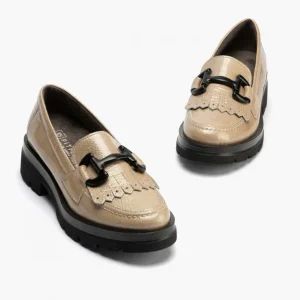 Calzaro Mocasines | Confort | Mocasín en Charol Mujer 10096 Color Piedra.