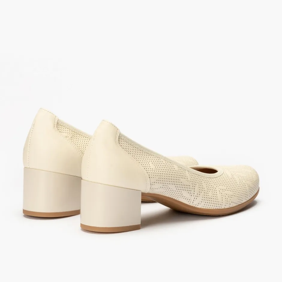 saln_mujer_grabado_tacon__4.webp Calzaro Confort | Salón Mujer Grabado Tacon Medio 5092 Crema Beige