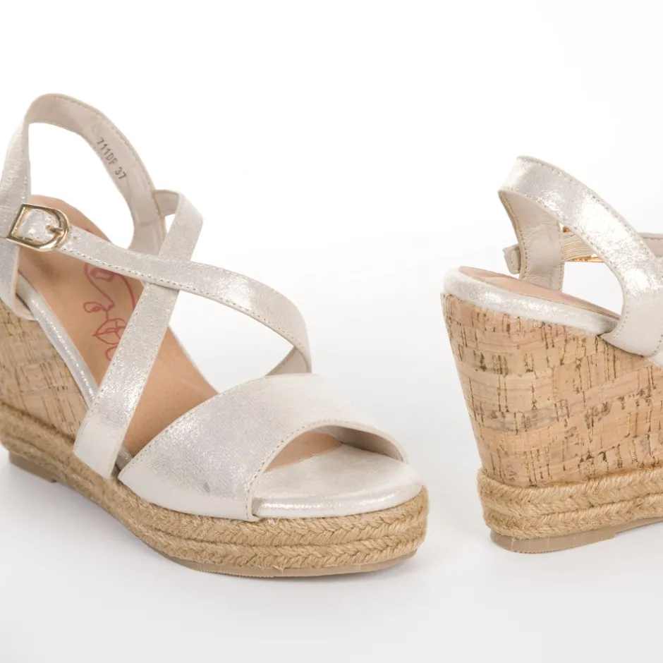 sandalia_cua_corcho_y_yut_2.webp Calzaro Alpargatas | Alpargatas | Sandalia Cuña Corcho y Yute 711 Oro Platino.
