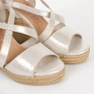 Calzaro Alpargatas | Alpargatas | Sandalia Cuña Corcho y Yute 711 Oro Platino.