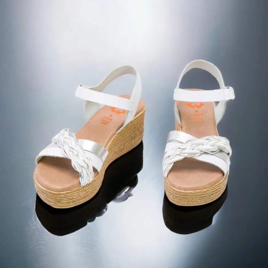 sandalia_cua_piel__blanco_1-1.webp Calzaro Sandalias | Sandalia Cuña Piel 2961 Blanco Plata Irene.