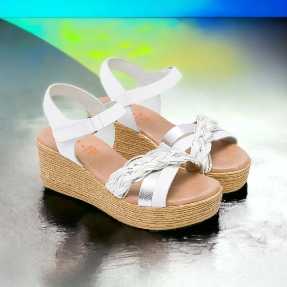 sandalia_cua_piel__blanco_4-1.webp Calzaro Sandalias | Sandalia Cuña Piel 2961 Blanco Plata Irene.