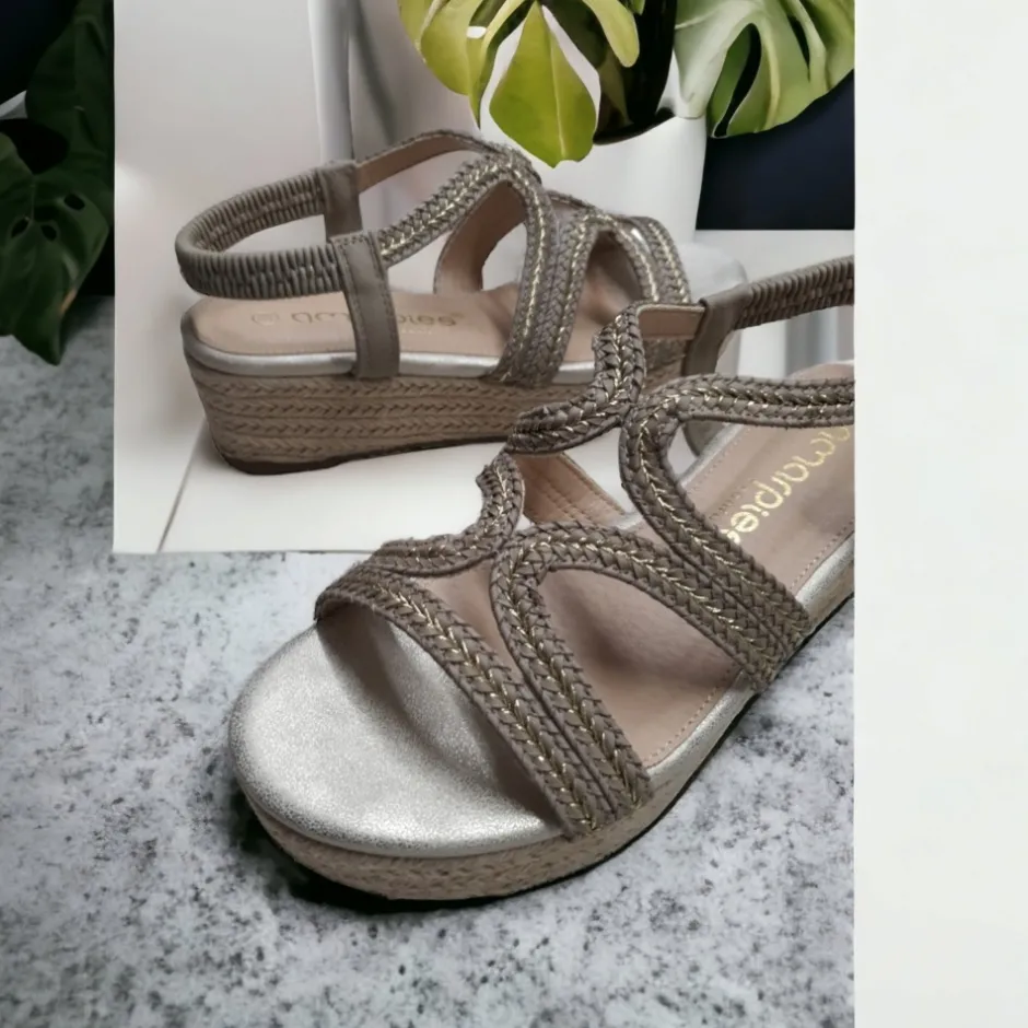 sandalia_cua_yute__gris_t_4.webp Calzaro Sandalias | Alpargatas | Sandalia Cuña Yute 23526 Gris Tiras Trenza