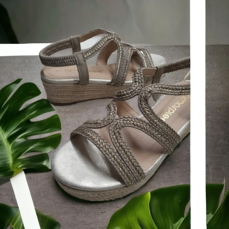 sandalia_cua_yute__gris_t_7.webp Calzaro Sandalias | Alpargatas | Sandalia Cuña Yute 23526 Gris Tiras Trenza