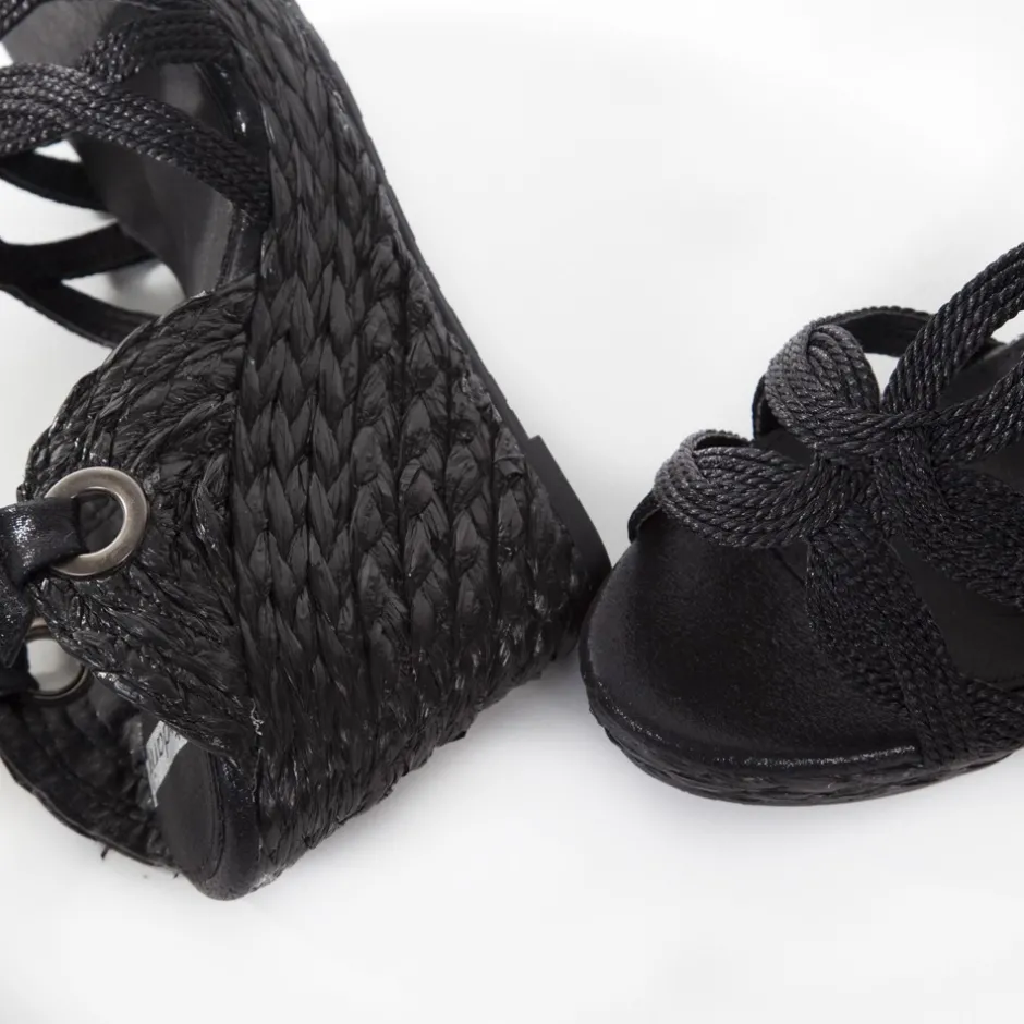 sandalia_cua_yute__negro_1-2.webp Calzaro Sandalias | Sandalia cuña yute 323 negro