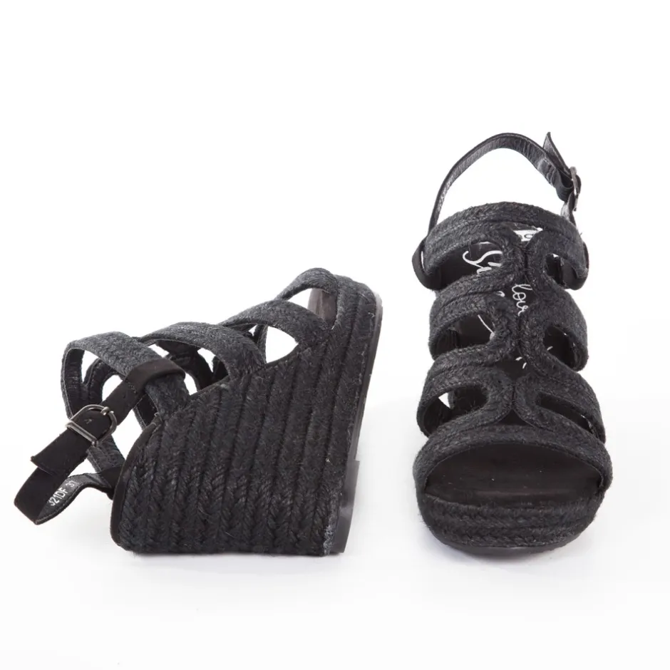 sandalia_cua_yute__negro_2-1.webp Calzaro Alpargatas | Sandalia cuña yute 321 negro