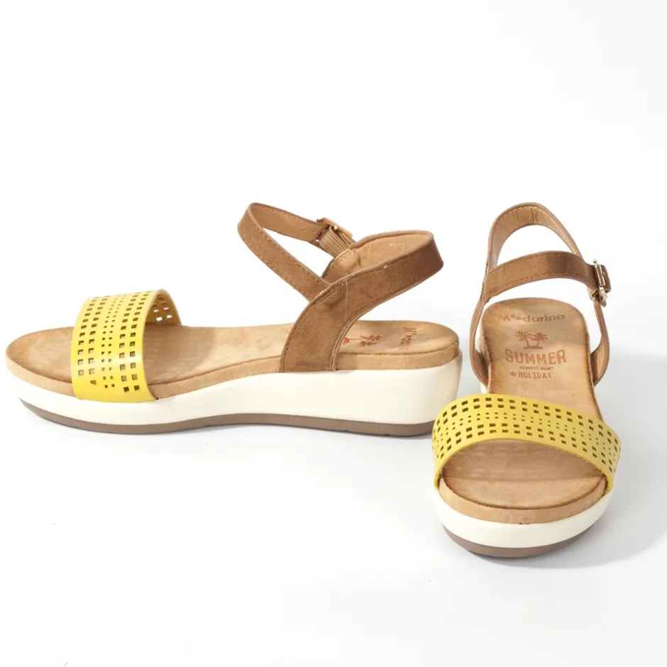 sandalia_plana__mostaza_6.webp Calzaro Sandalias | Sandalia plana 277 mostaza