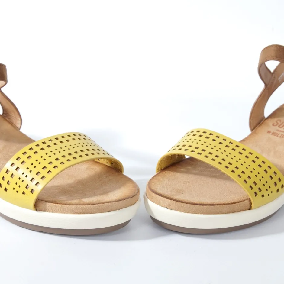 sandalia_plana__mostaza_8.webp Calzaro Sandalias | Sandalia plana 277 mostaza