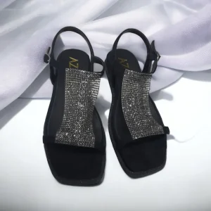 Calzaro Sandalias | Sandalia Plana Adorno Metalizado 501 Negro.