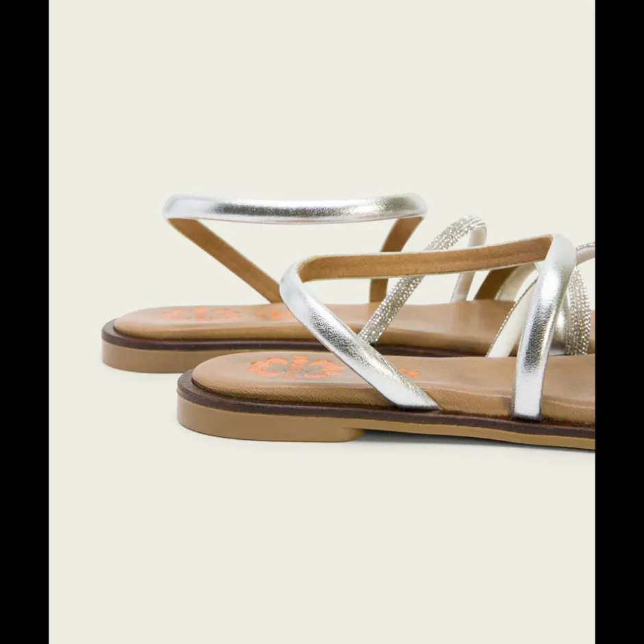 sandalia_plana_con_brilla_1.webp Calzaro Sandalias | Sandalia Plana con Brillantes 3010 Piel Plata Cara.