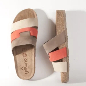 Calzaro Sandalias Bios | Sandalia Plana Jerba 116 Coral Rojo, Taupe y Marrón.