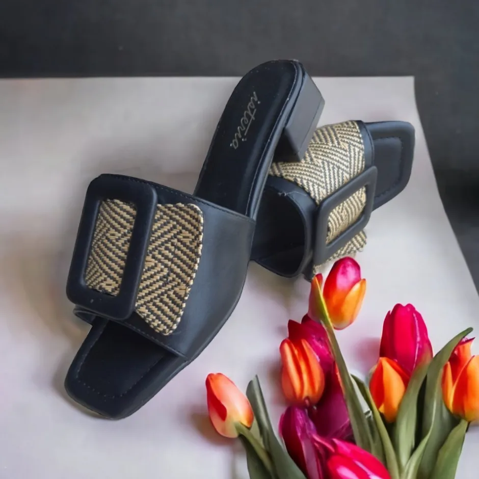 sandalia_tacn__pala_hebil_1-1.webp Calzaro Zuecos | Zapatos De Tac贸n | Sandalia Tacón 23058 Pala Hebilla Negro