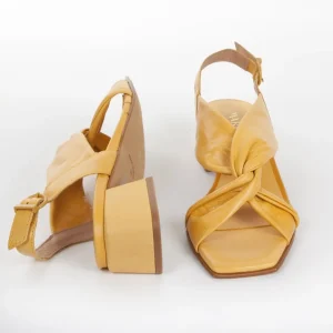 Calzaro Zapatos De Tac贸n | Sandalias | Sandalia Tacón Bajo Florencia 27206 Mango