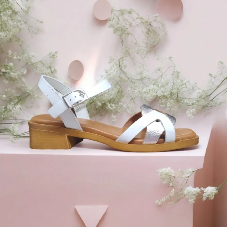 sandalia_taconin_bajo__bl_0.webp Calzaro Sandalias | Sandalia Taconin Bajo 4177 Blanco y Plata.