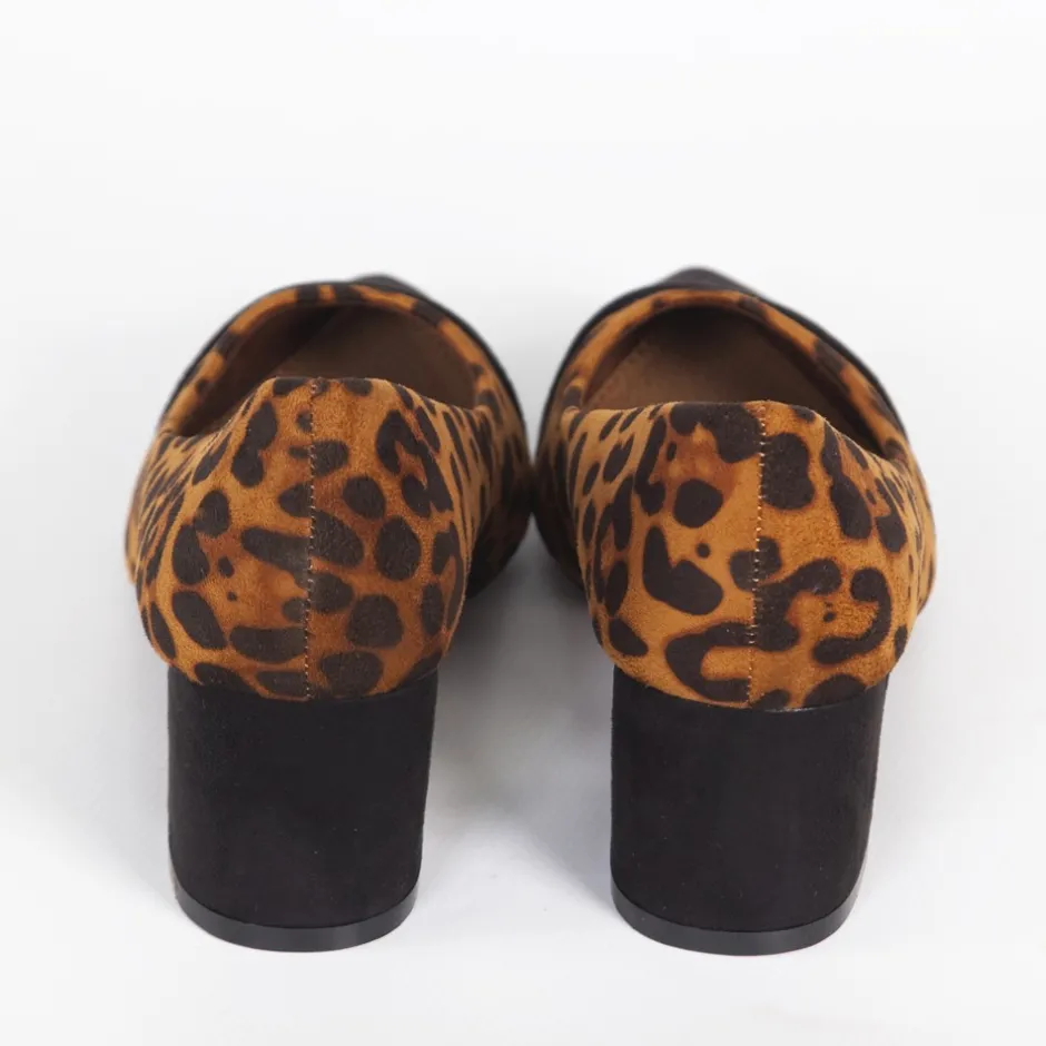 zapato__leopardo_4.webp Calzaro Zapatos De Tac贸n | Zapato 903 leopardo