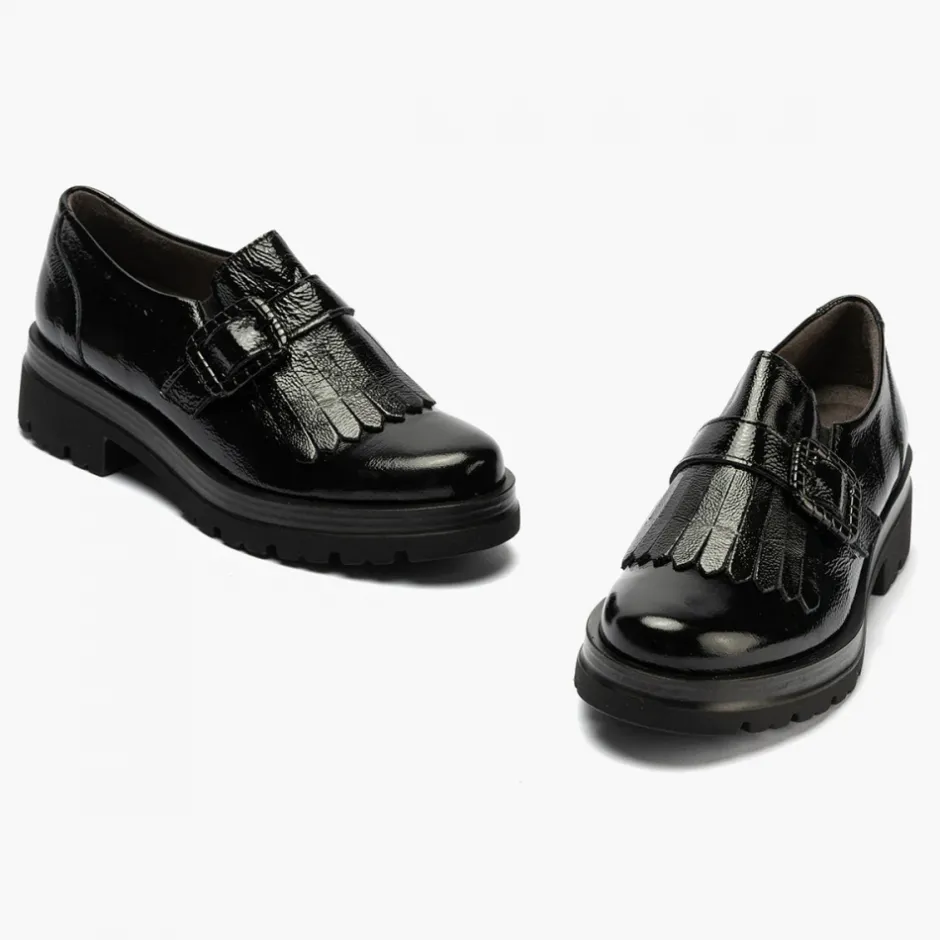 zapato_abotinado__en_char_1.webp Calzaro Mocasines | Zapato Abotinado 10097 en Charol de Mujer en Color Negro.
