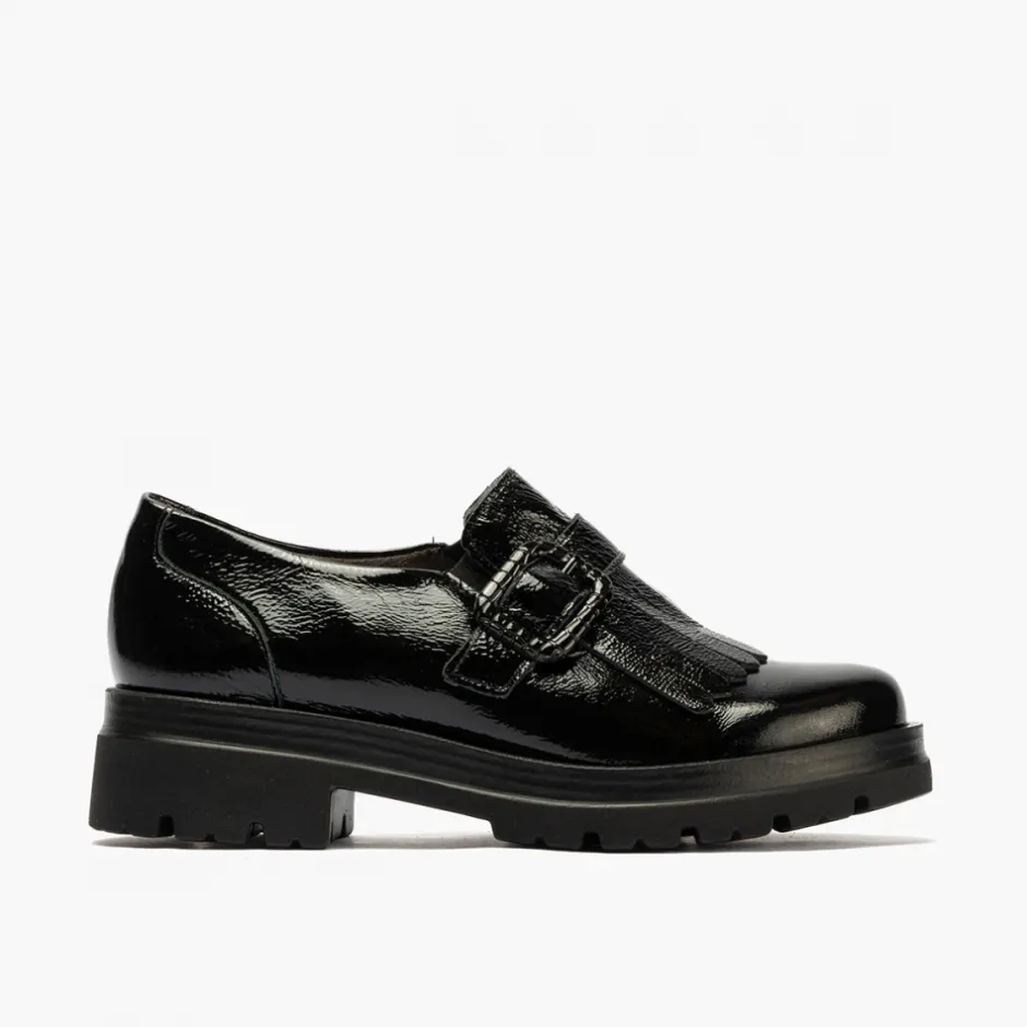 zapato_abotinado__en_char_4.webp Calzaro Mocasines | Zapato Abotinado 10097 en Charol de Mujer en Color Negro.