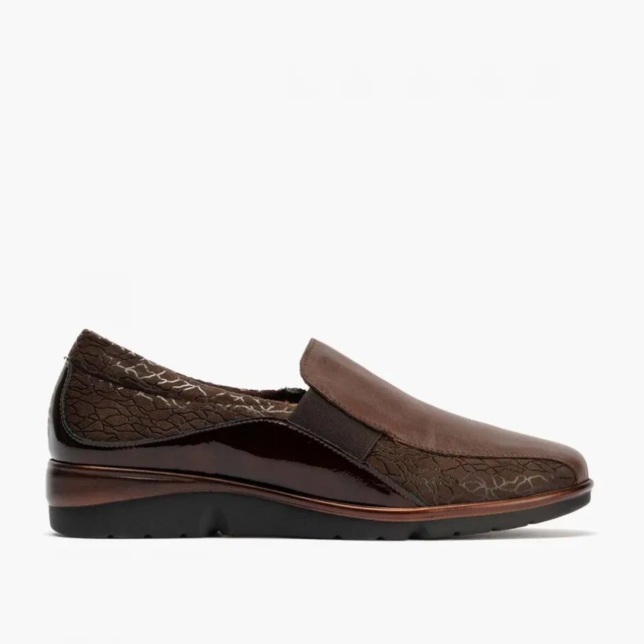 zapato_manoletina_gucci_e_2.webp Calzaro Confort | Zapato Manoletina Gucci Elásticos 10000 Color Marrón.