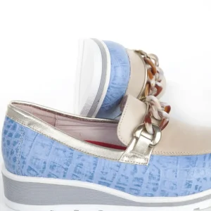 Calzaro Mocasines | Zapato Mocasín Noelia Carey Cadena Celeste y Taupe.