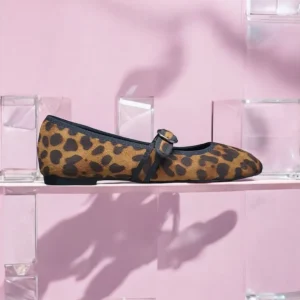 Calzaro Zapatos De Tac贸n | Bailarinas | Zapato Plano Con Una Pulsera Ancha 535 Leopardo.