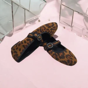 Calzaro Zapatos De Tac贸n | Bailarinas | Zapato Plano Con Una Pulsera Ancha 535 Leopardo.