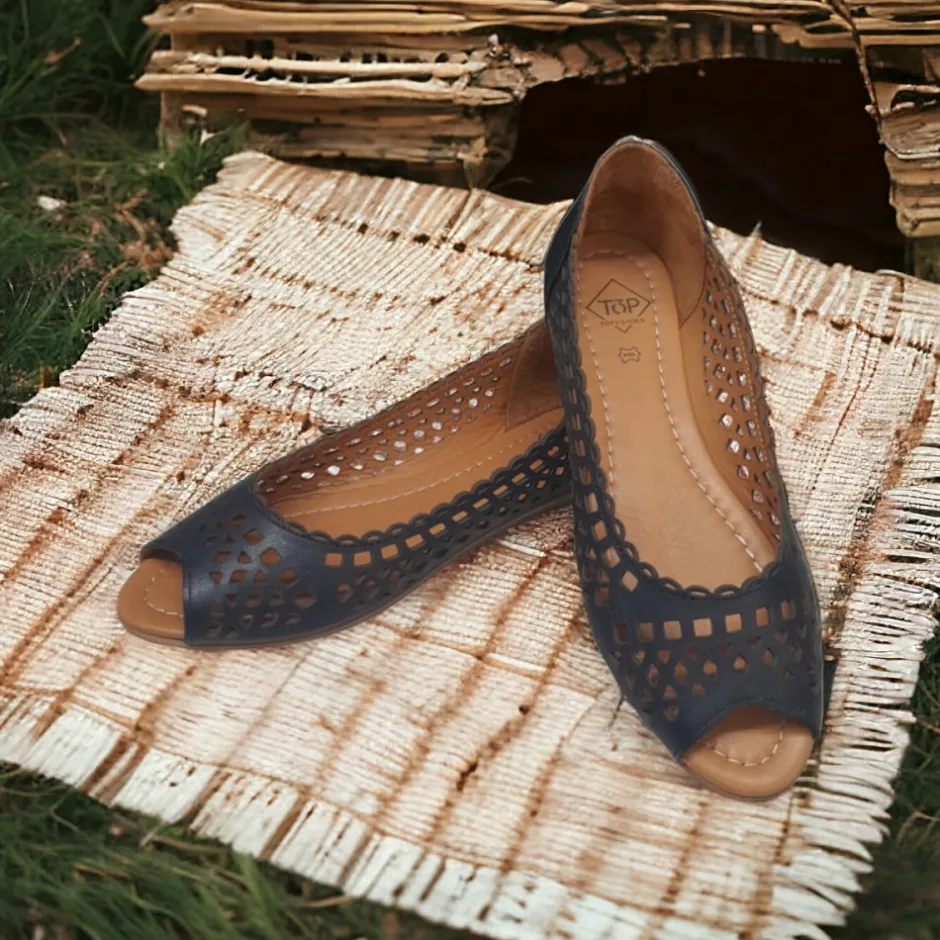 zapato_saln_piel__despunt_1.webp Calzaro Bailarinas | Sandalias | Zapato Salón Piel 24497 Despuntado Laser Negro.