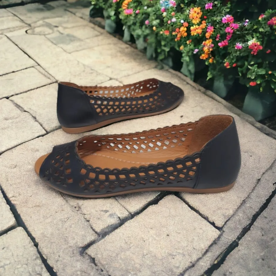 zapato_saln_piel__despunt_3.webp Calzaro Bailarinas | Sandalias | Zapato Salón Piel 24497 Despuntado Laser Negro.