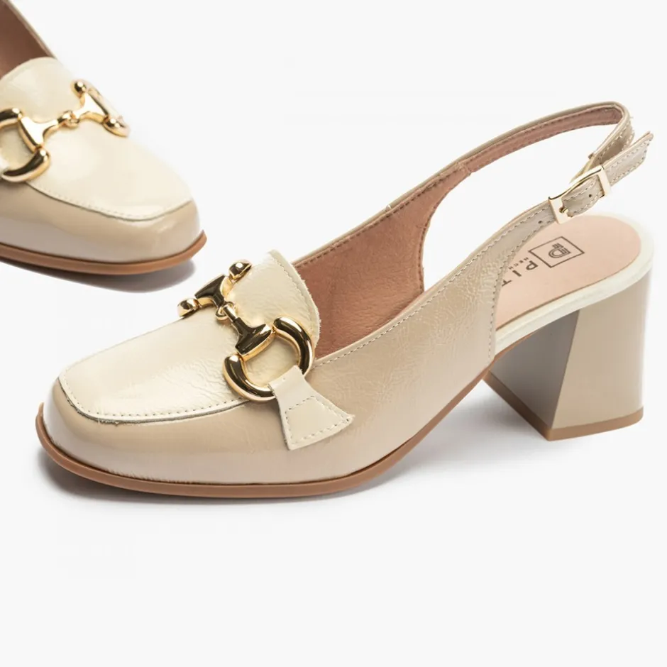 zapatos_de_saln_de_mujer__0-7.webp Calzaro Zapatos De Tac贸n | Zapatos de Salón de Mujer 5795 Destalonado en Piel Charol con Adorno Hebilla Metálica y Tacón Bloque Beige.